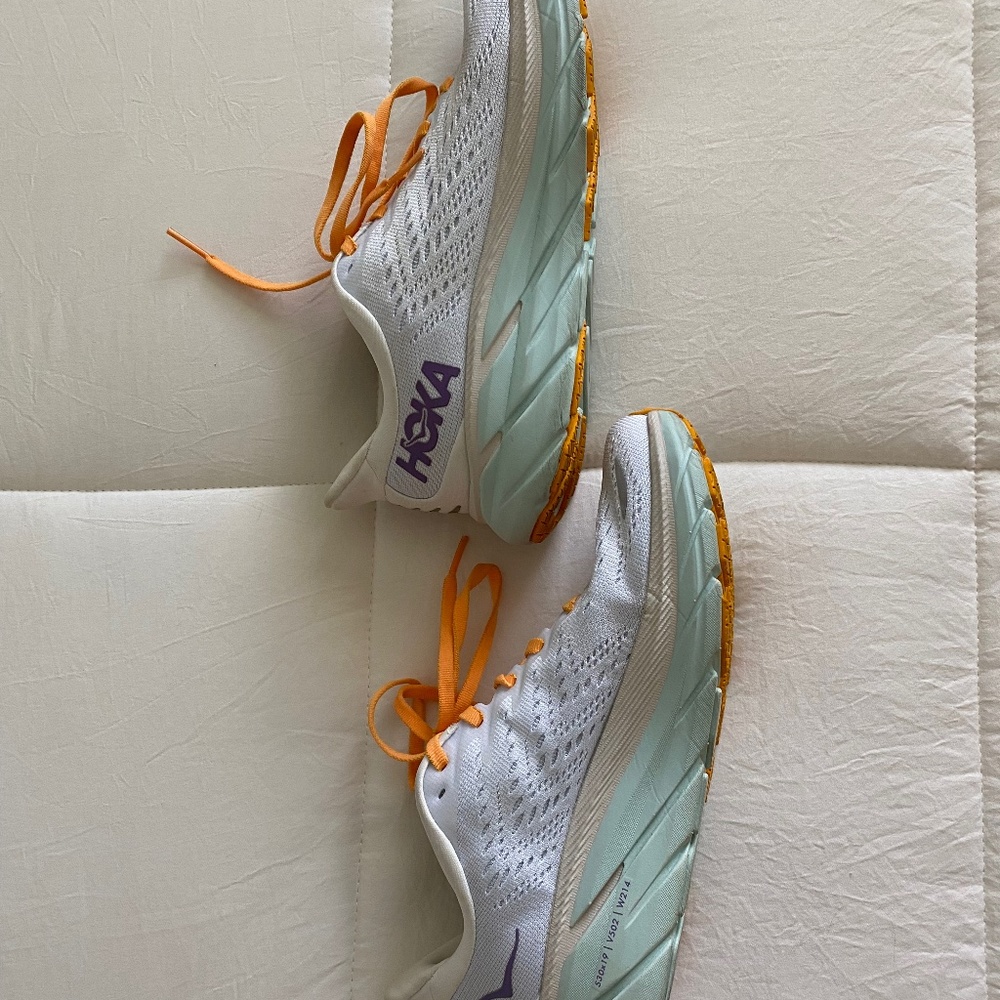 Hoka Clifton 8 Blanc de Blanc